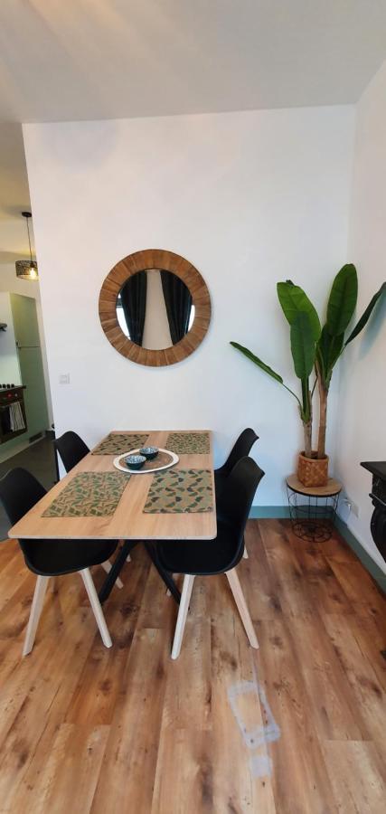 Les balcons de Dieppe - appartement 1ER étage - certifié 3 étoiles au cœur de la rue piétonne Esterno foto